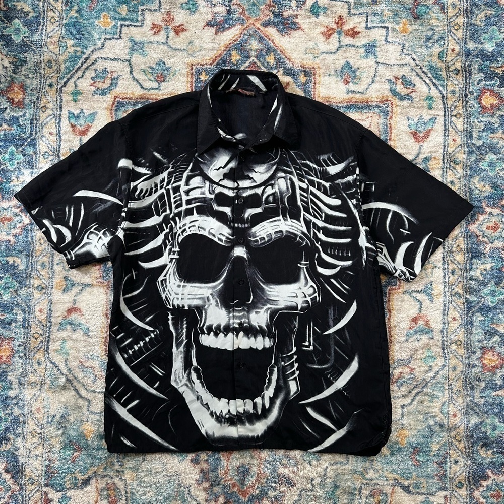 Vintage Mecca Y2K Skull All Over Print Button-up Shirt Large